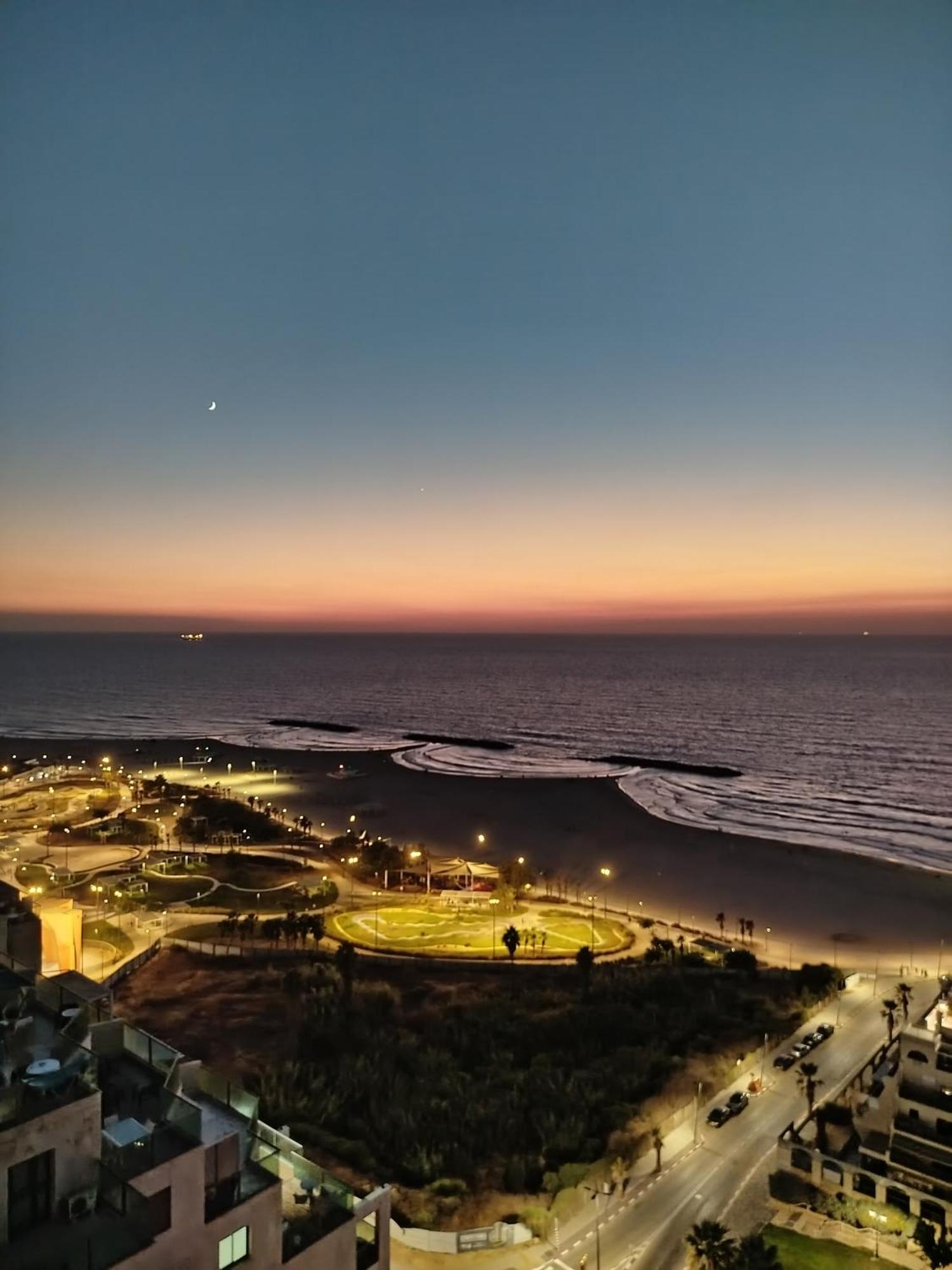 Sunset Suite Sea&Sky Ashkelon Eksteriør billede